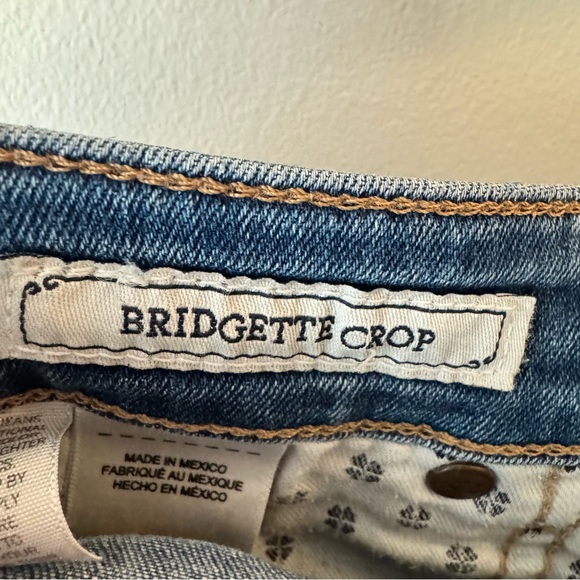 Cropped Skinny Jeans from Lucky Brand - Picture 6 of 8